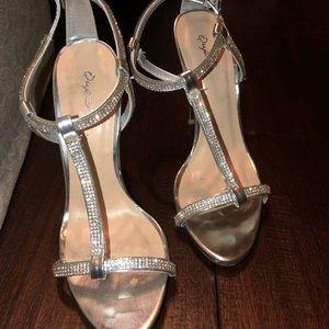 Qupid Heels Size 6